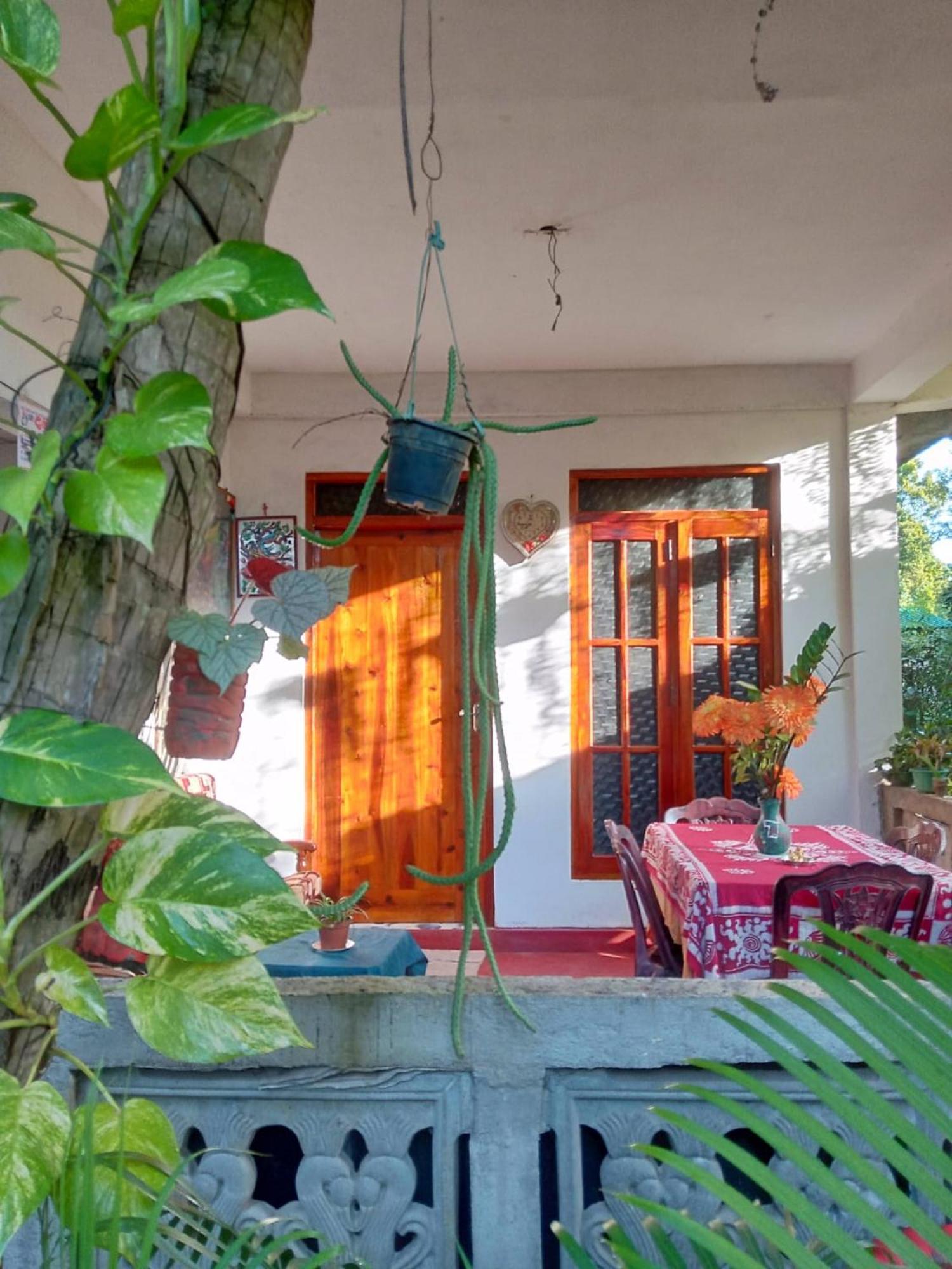 Nelum Home Stay Sigiriya Exterior photo